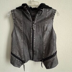 BKE Outerwear Edgy, Fitted Gray Faux Leather Vest w/ Detachable Hood, Sz. M